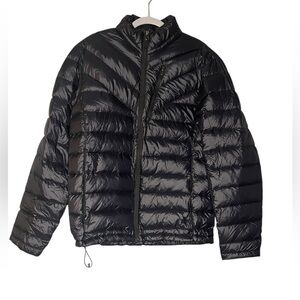 Spyder black quilted puffer jacket outdoor ski winter wear